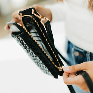 CREAM-Ivy Woven Phone Bag