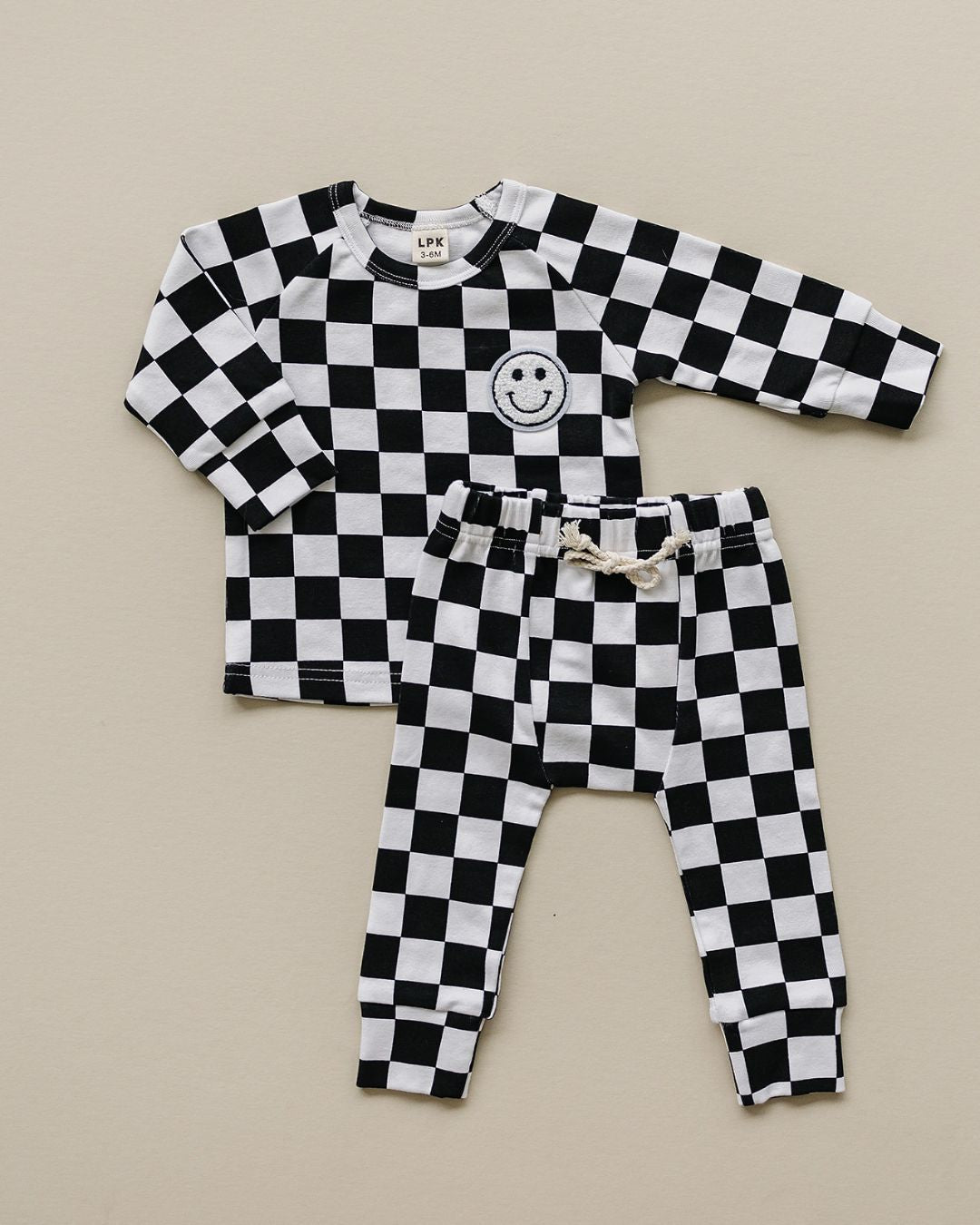 Checkered Smiley Lounge Set | Black